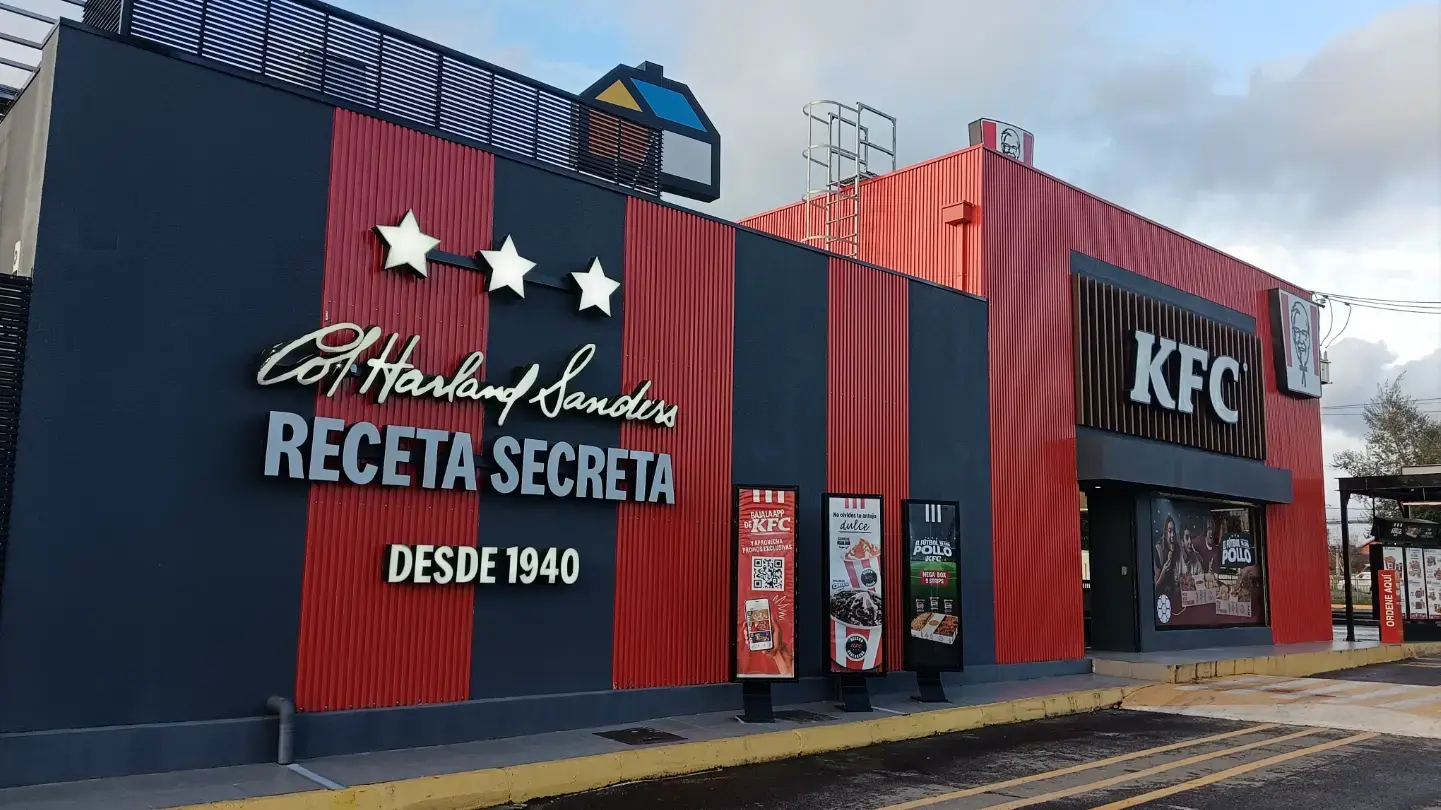 Portada de KFC Colín