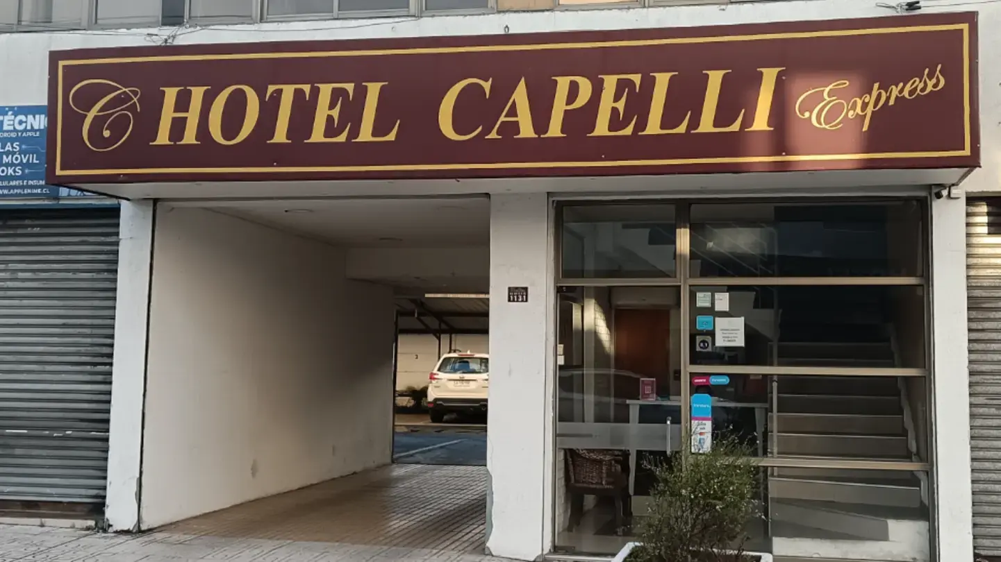 Portada de Hotel Capelli Express