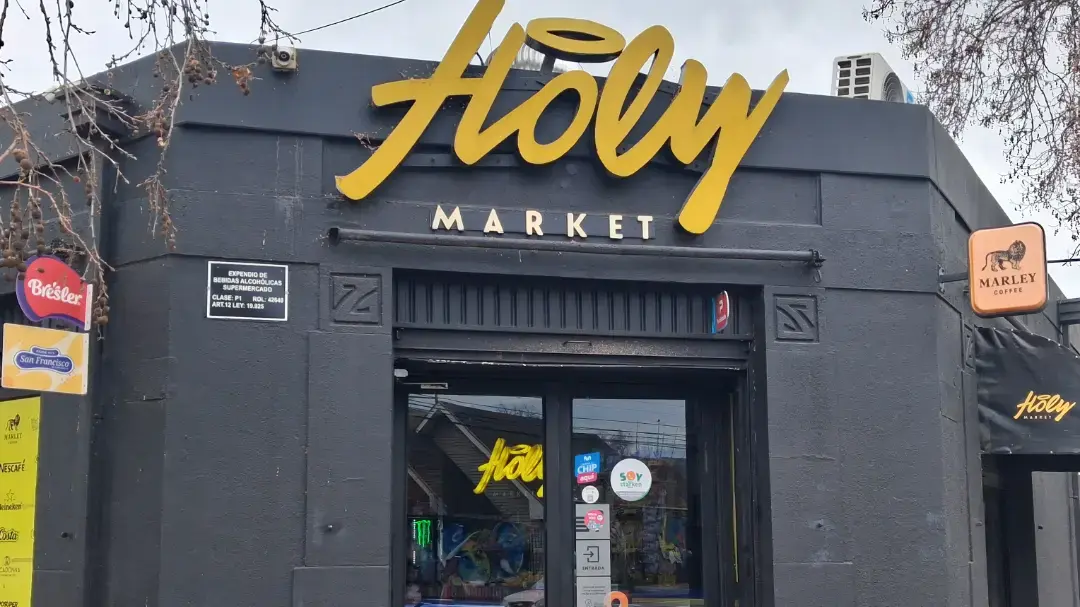 Portada de Holy Market Las Heras