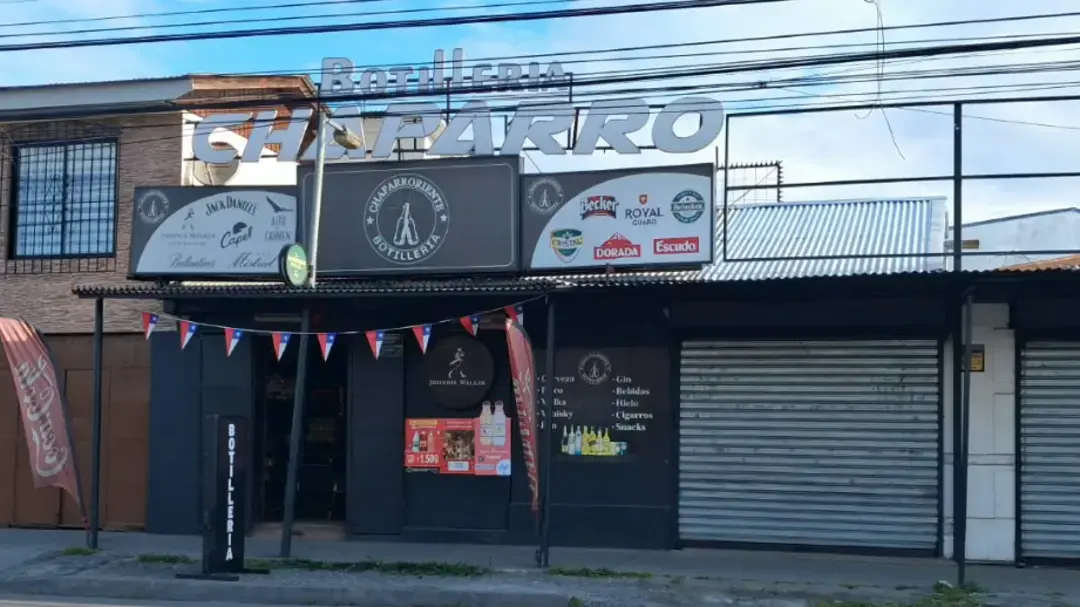 Portada de Botillería Chaparro