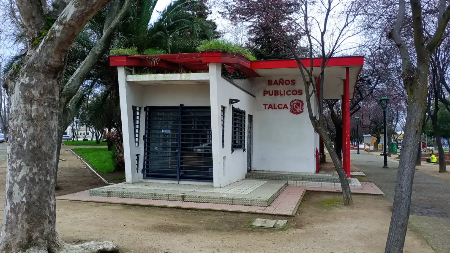 Baño Público Las Heras
